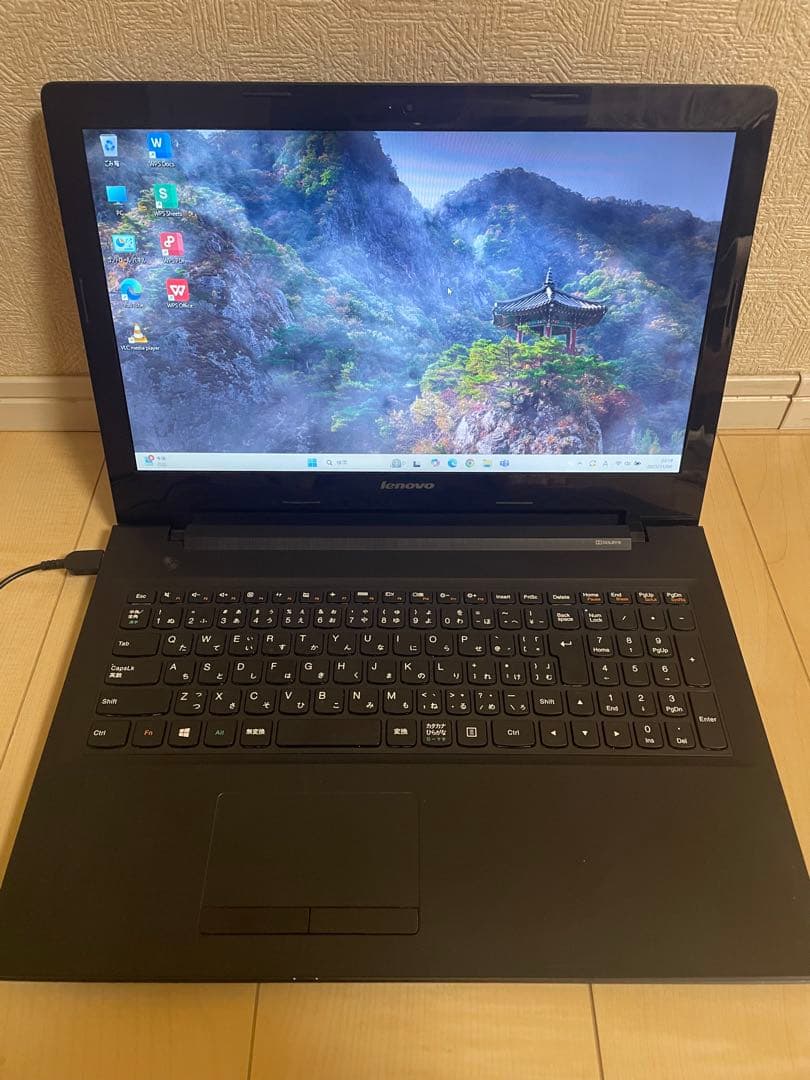 Lenovo15.6インチノートPC windows11搭載！SSD500GB！