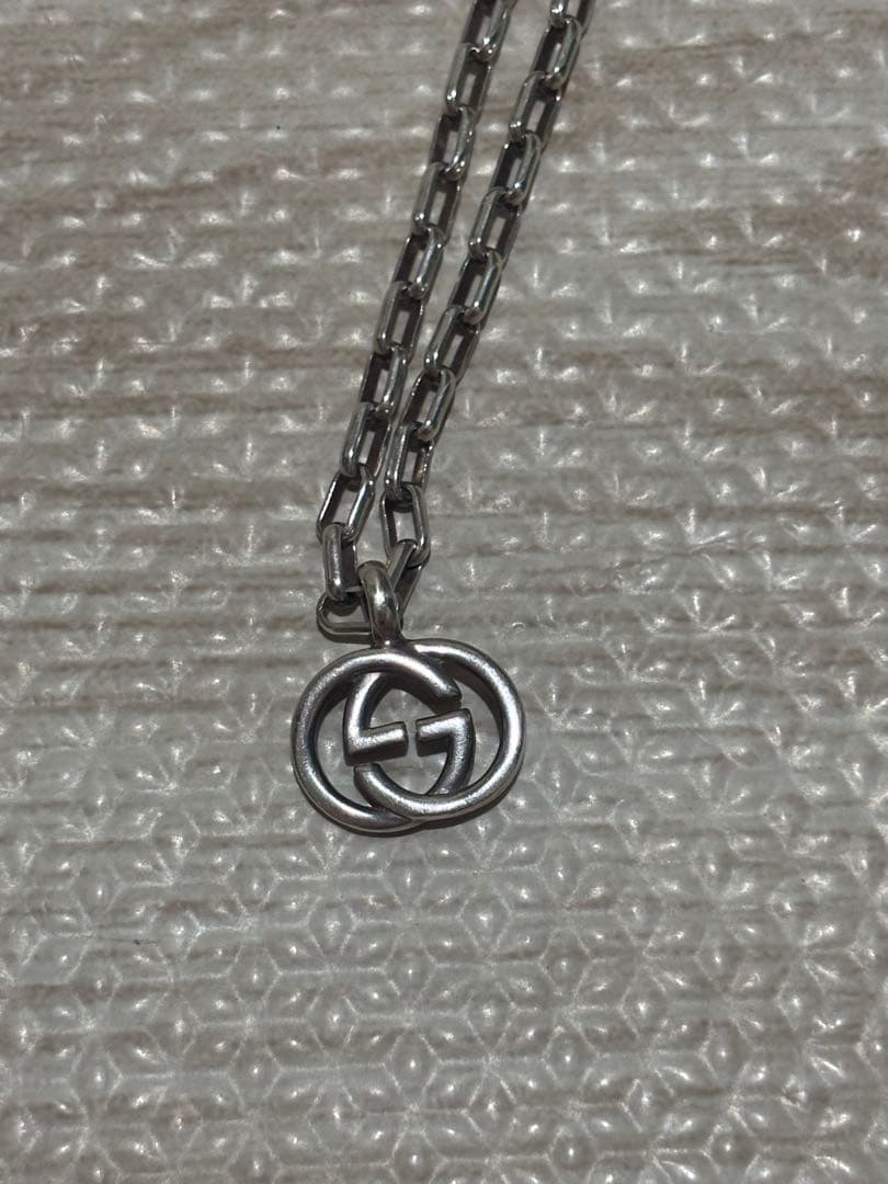 GUCCI ダブルGロゴネックレス