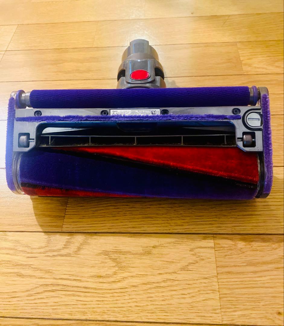 【豪華セット】ダイソンV10＋水拭きヘッドRULA＋壁穴不要スタンド＋付属品付