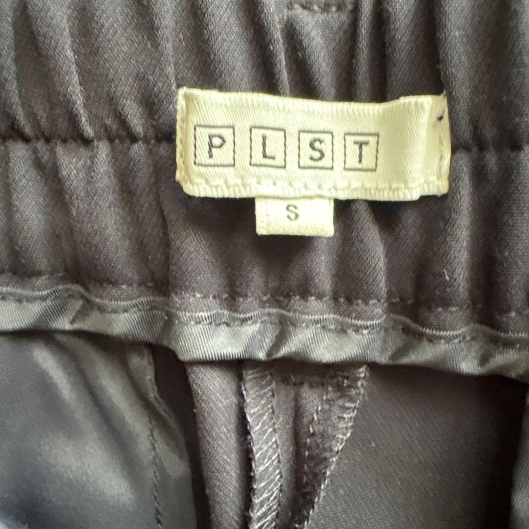 プラステ　PLST ジャケット・テーパードパンツ スーツ