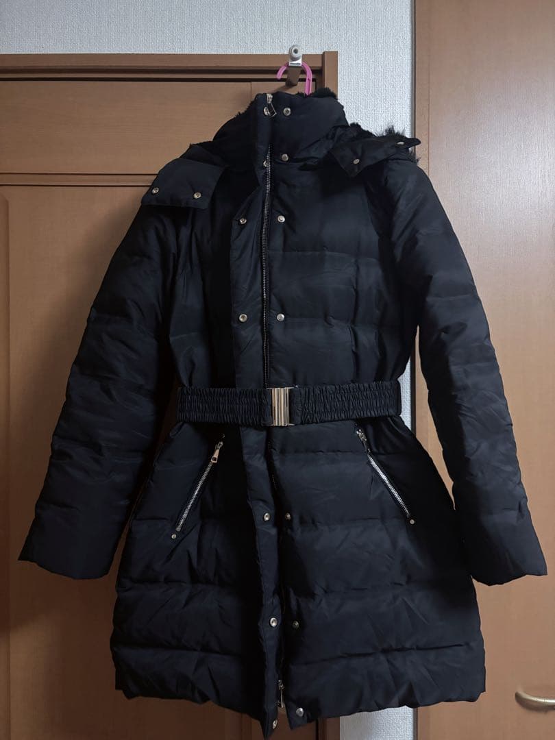 ZARA フード、ベルト付き　ダウンジャケット　ブラック　 M