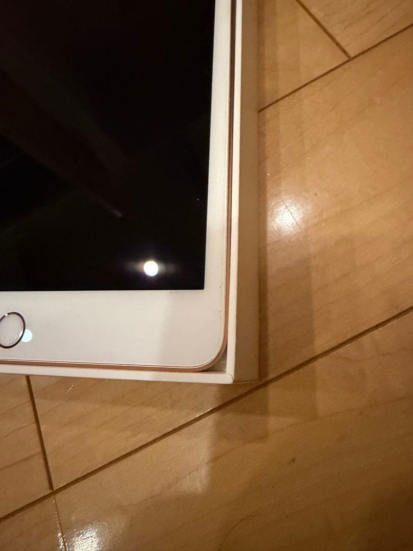 ひ*か様 iPad mini 5 Wi-F＋Cellular 64GB ゴールド