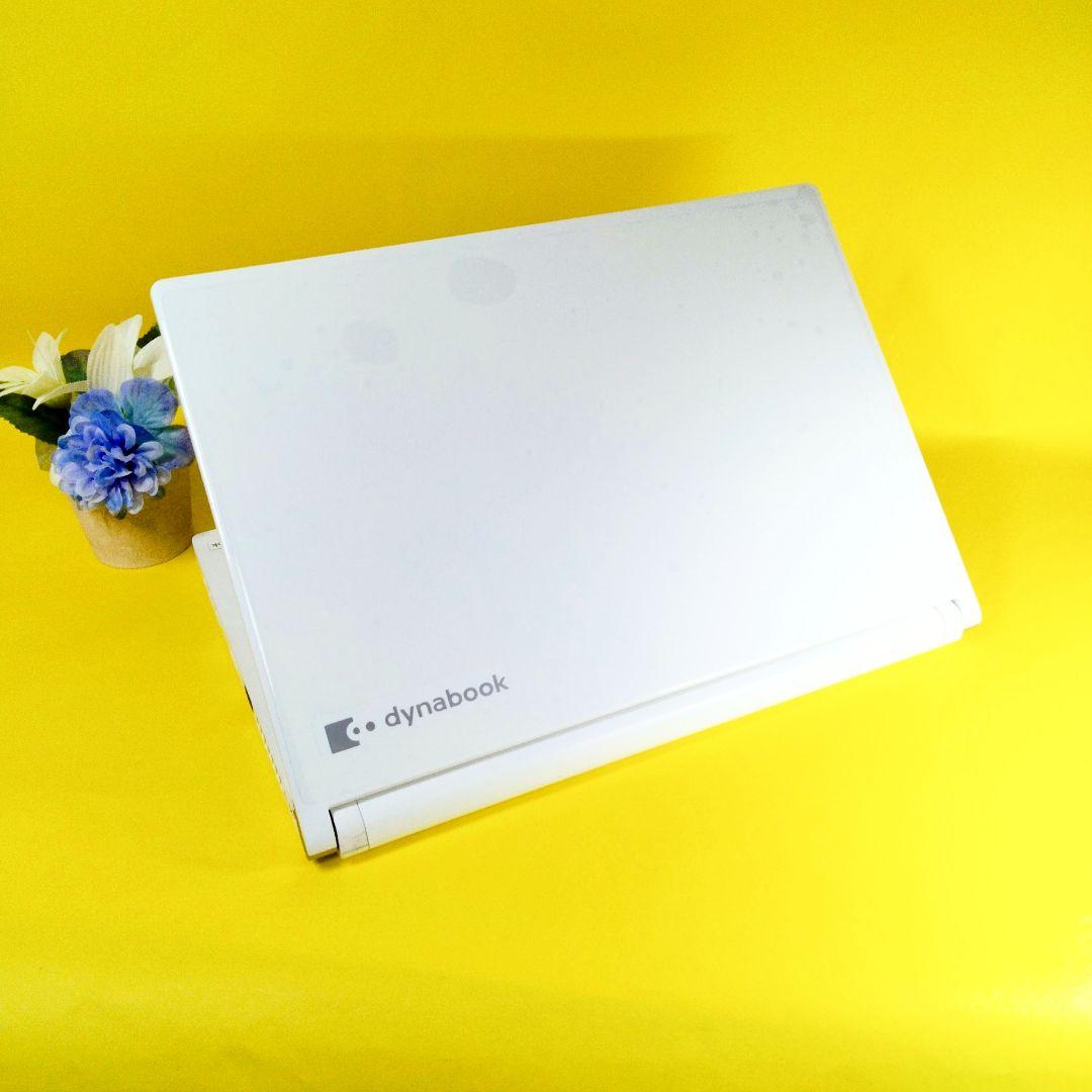 綺麗❤小型サクサク動くノートパソコン✨️薄型カメラ付き✨️快適SSD