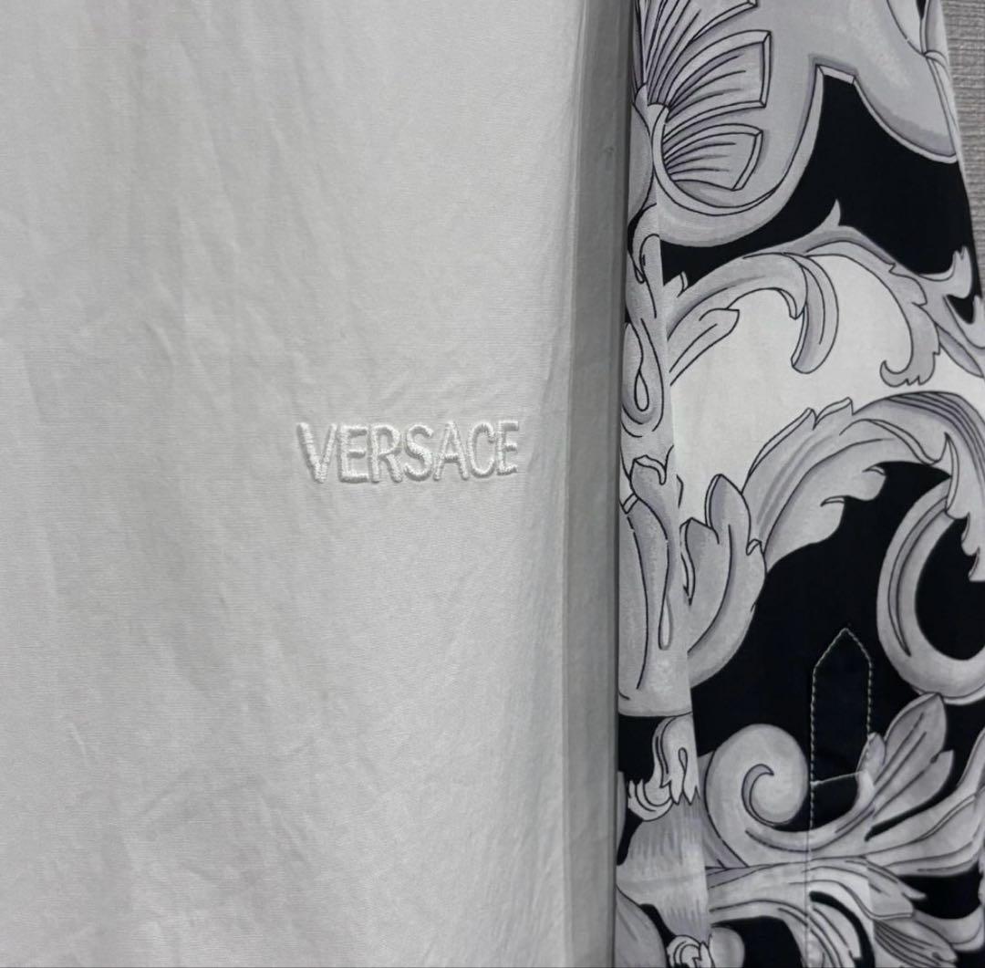 VERSACE シャツ　s size