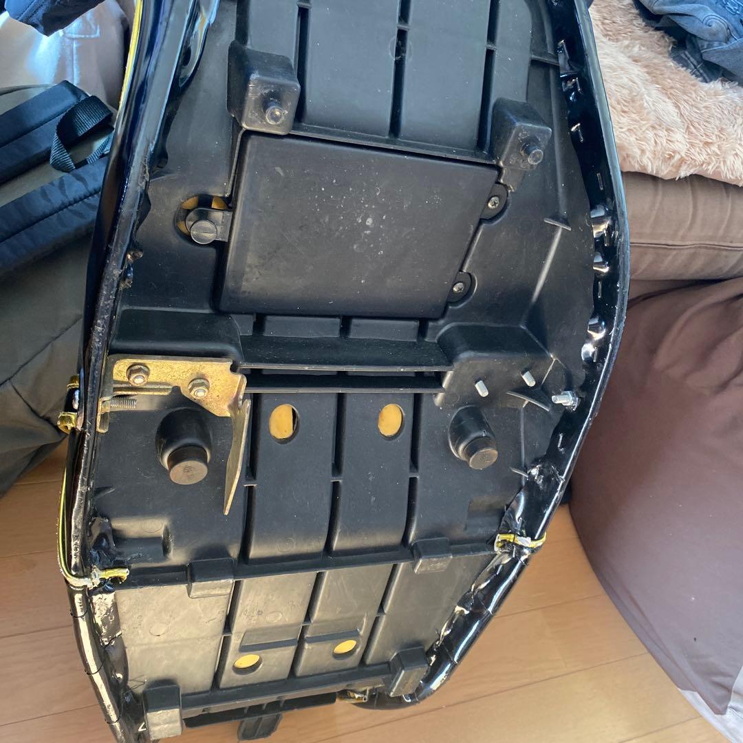 ゼファー三段シート