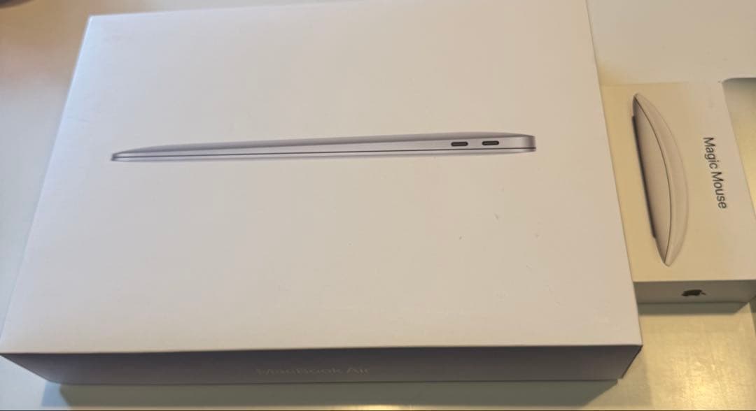 MacBookAirM1 256gbシルバー + Magic Mouse2