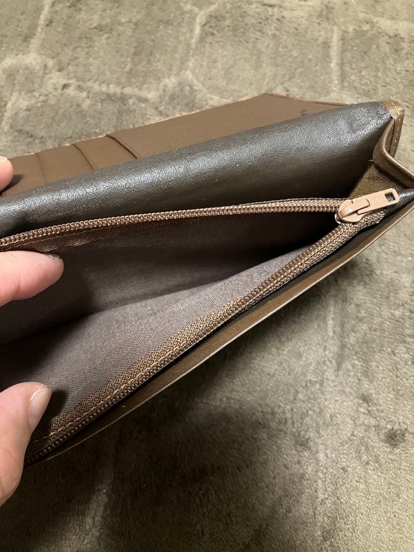 BALENCIAGA ブラウンレザー 長財布　小銭入れ付き