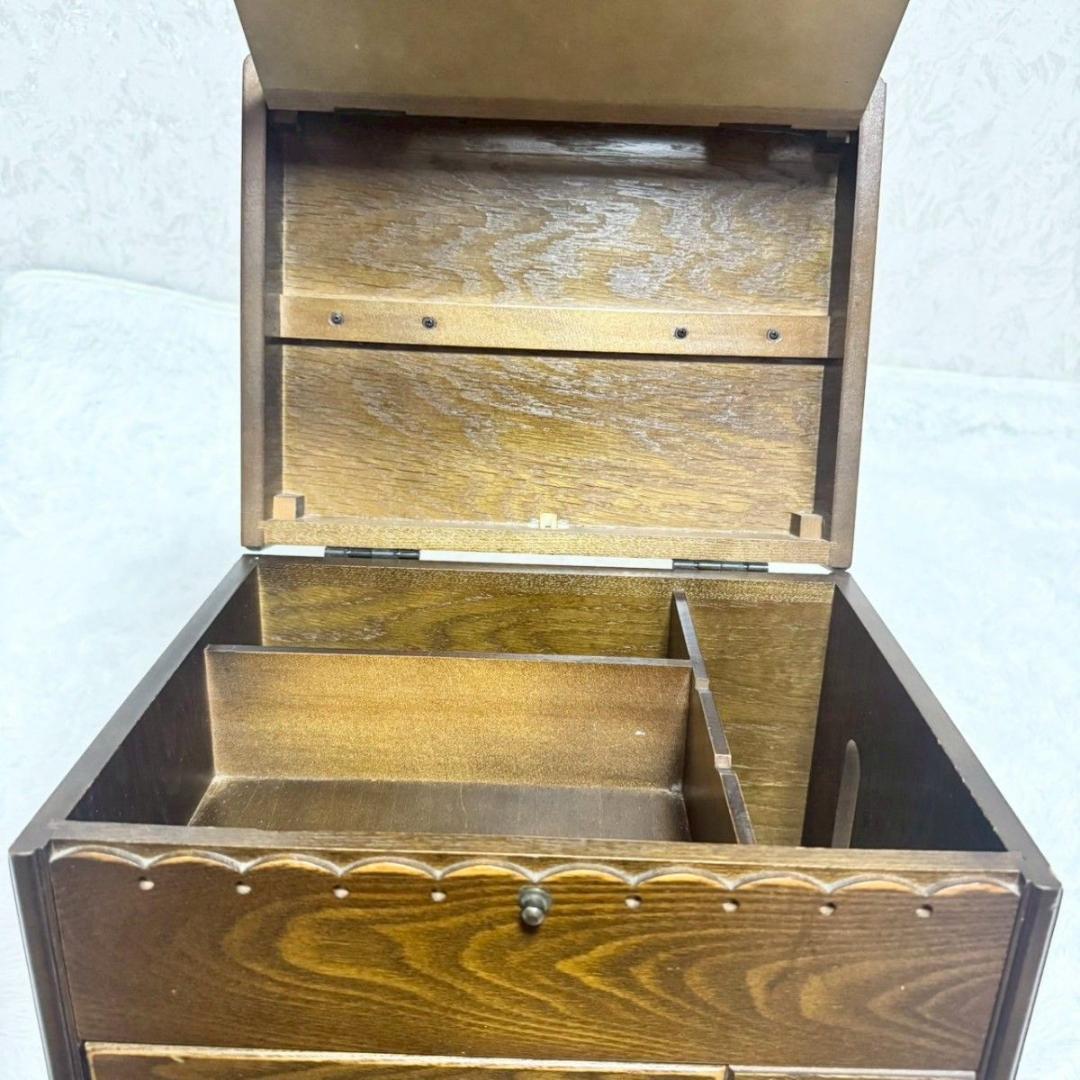 【パリの雑貨屋】アンティーク小物入れ　メイクボックス