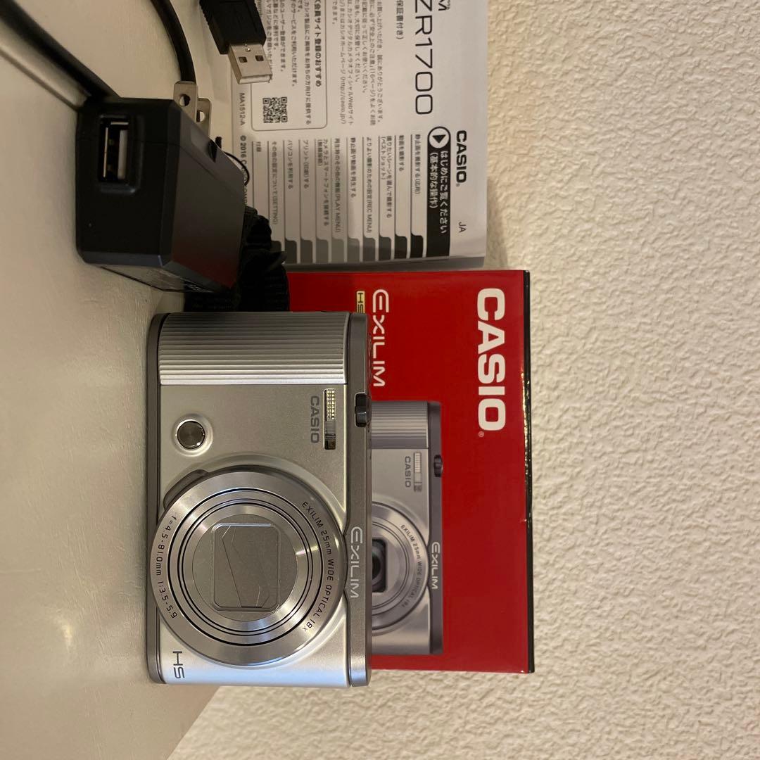 動作確認済　美品　CASIO EX-ZR1700