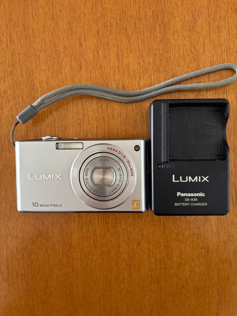 デジタルカメラ LUMIX DMC-FX35