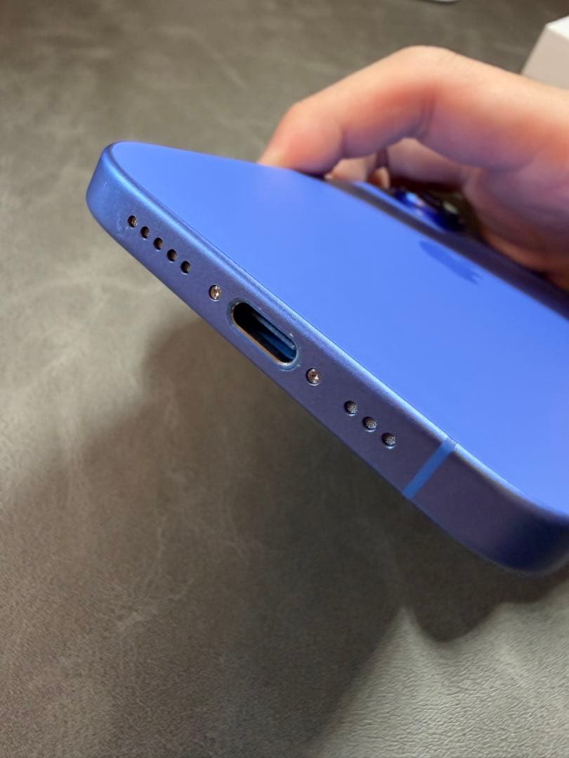 iPhone16 ウルトラマリン 128GB SIMフリー 美品 フィルム付