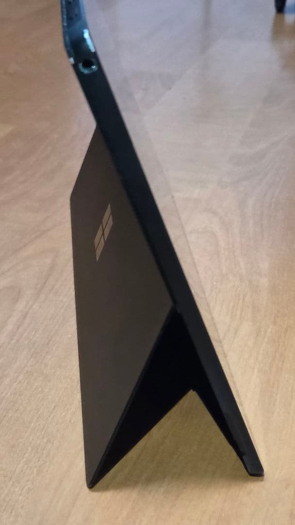 Surface Pro 6 / 充電器付き