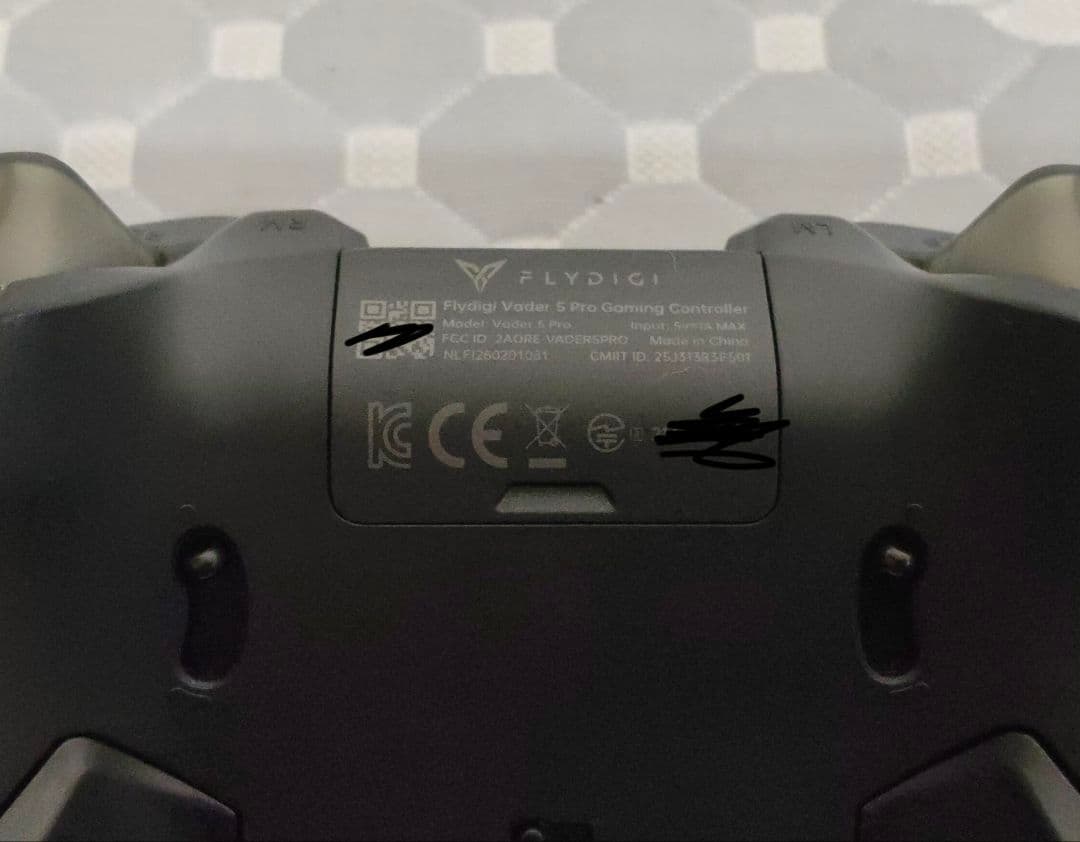 【新品】 Flydigi Vader5 Pro ゲームコントローラー