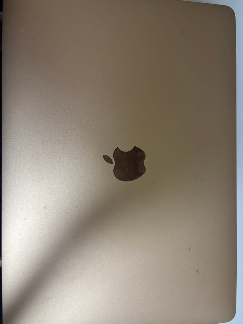 MacBook Air ゴールド