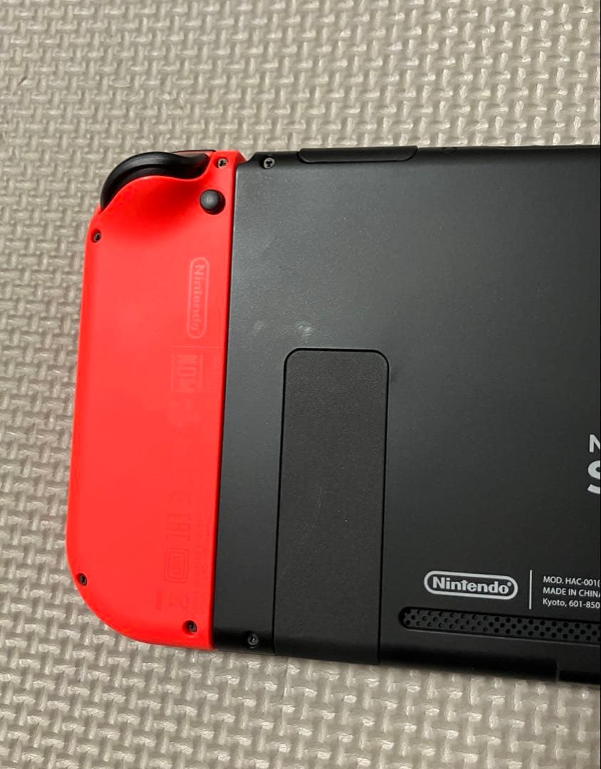 【美品】Nintendo Switch 本体 ネオンブルー・ネオンレッド