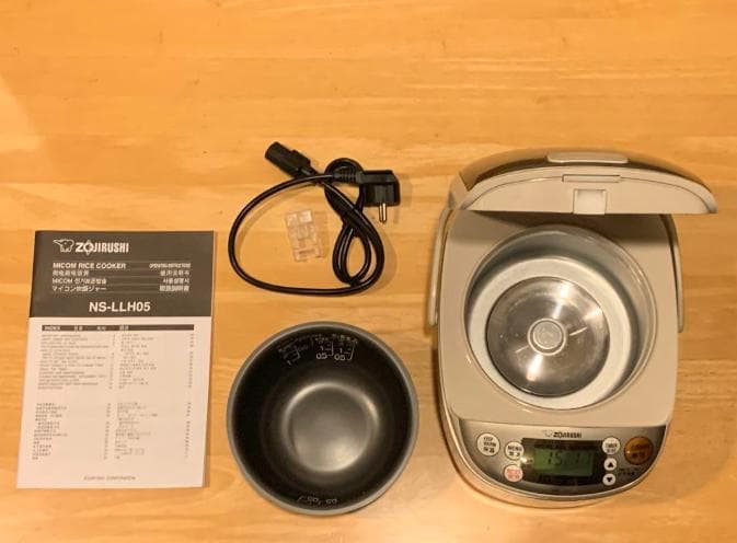 海外用　炊飯器　NS-LLH05