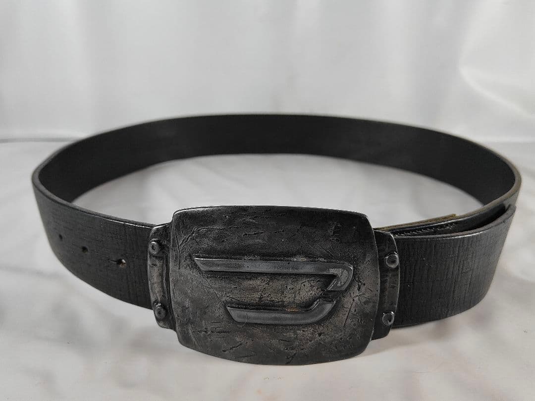 【極美品】DIESEL ディーゼル　高級イタリアンドレスベルト　黒艶本革　正規品