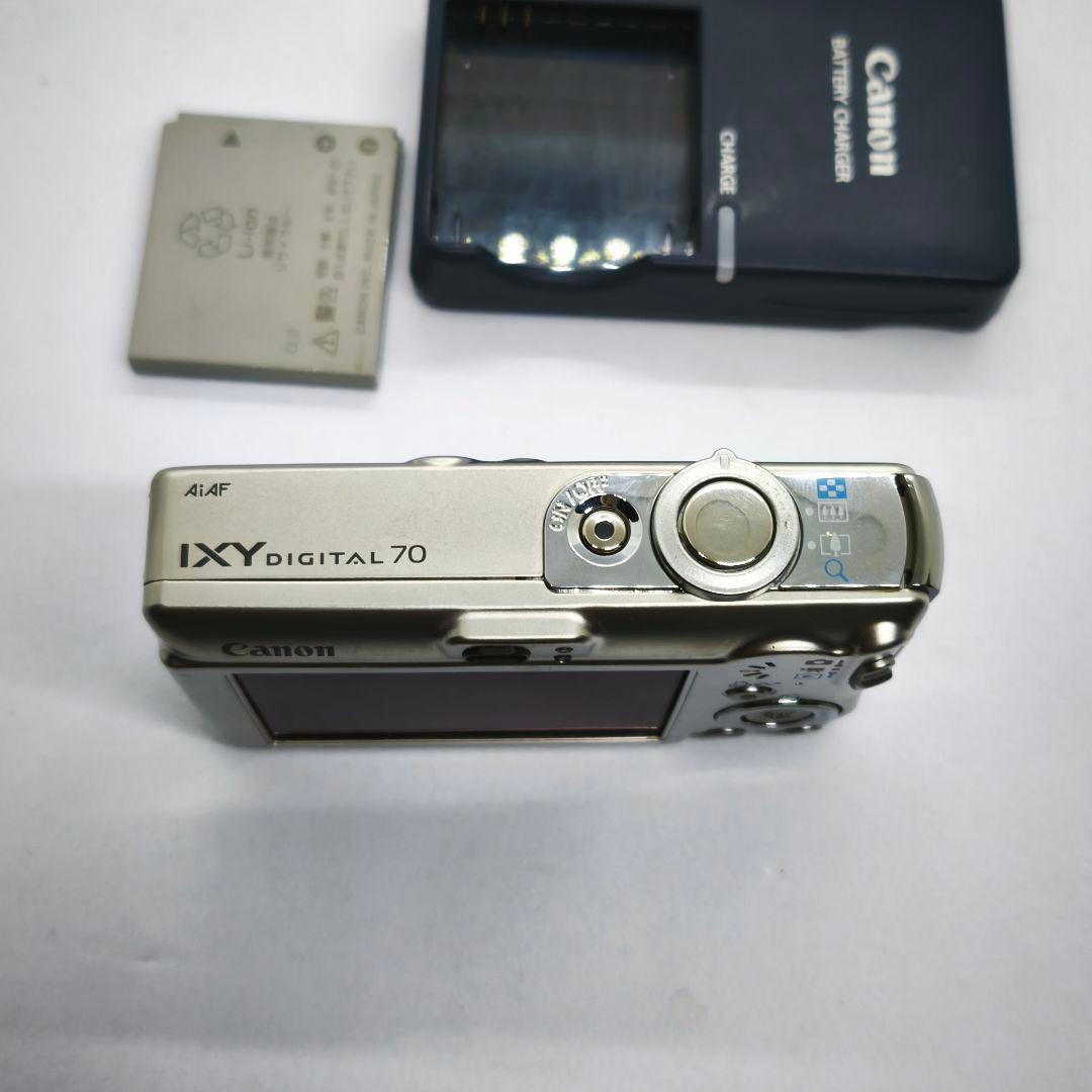 【美品】CANON　ixy Digital　70　デジタルカメラ