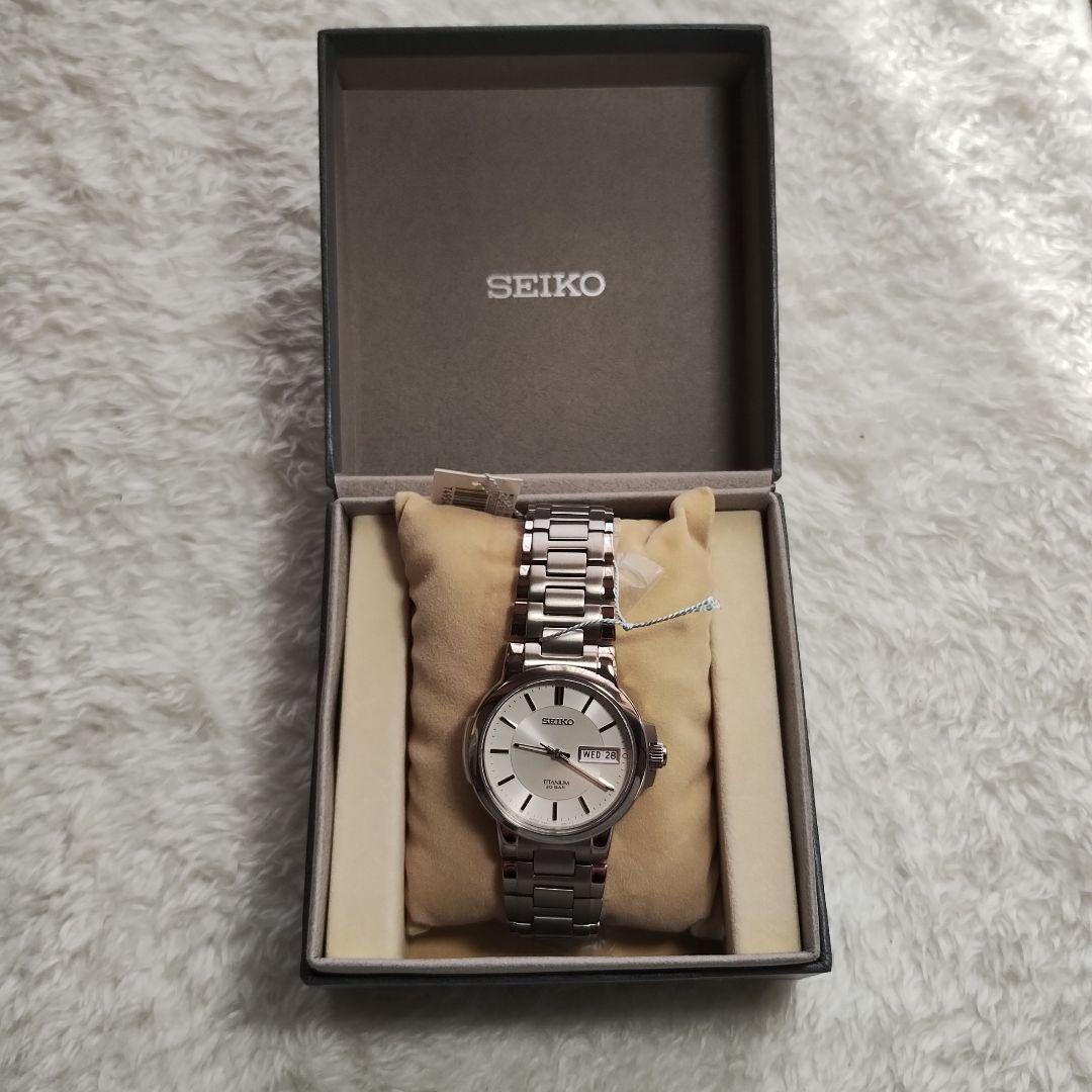 bibige　SEIKO　新品　腕時計　4割引き以上