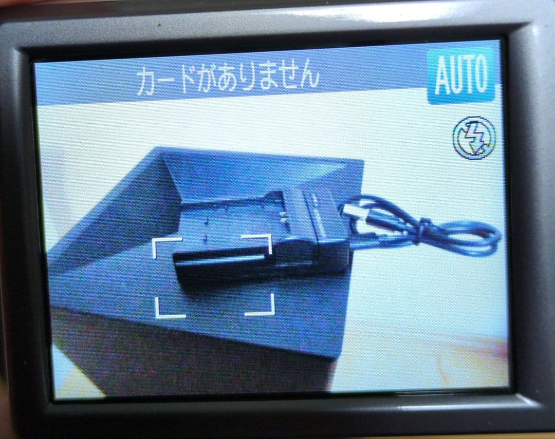 Canon IXY150　コンパクトデジカメ