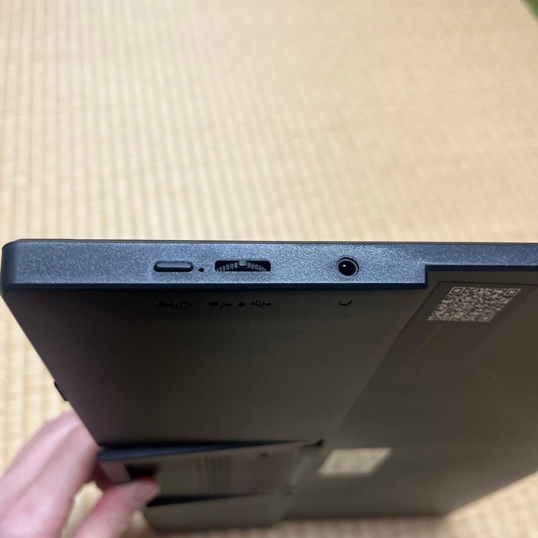 15.6型　モバイルディスプレイ　ポータブルモニター 本体 ケーブル付き