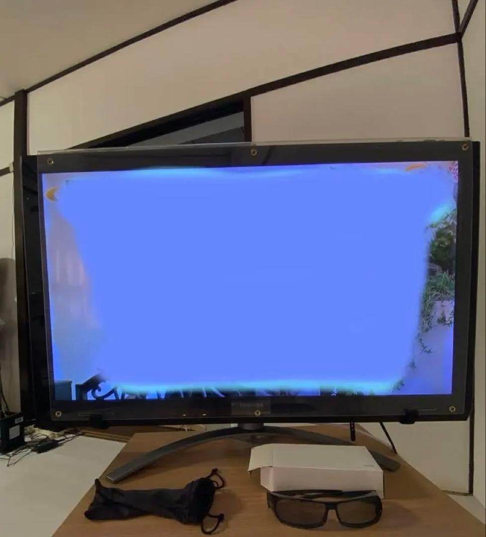 東芝の液晶テレビ REGZA 37ZP3 3Dメガネ付き