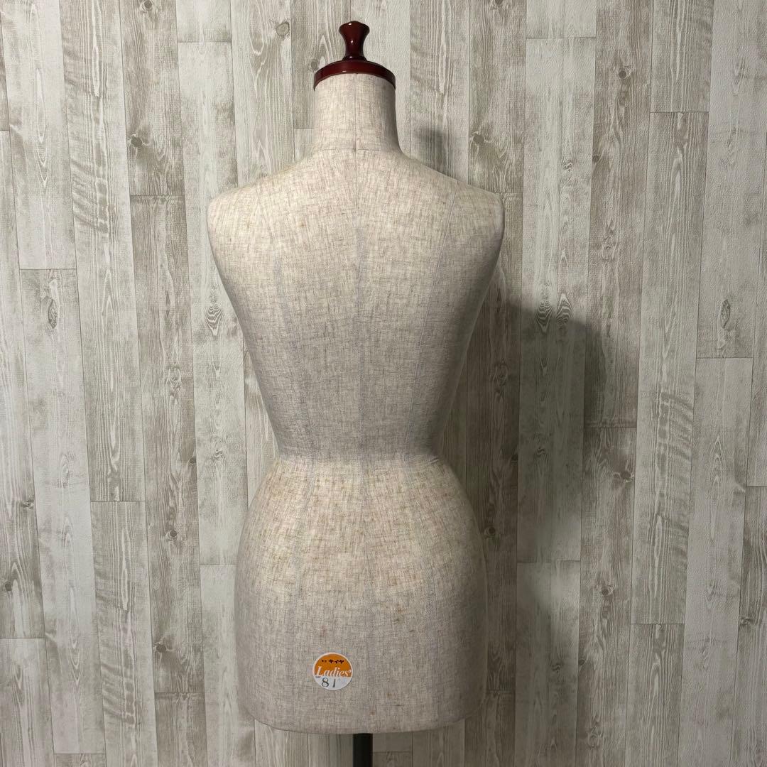 東京キイヤ　トルソー　女性　81