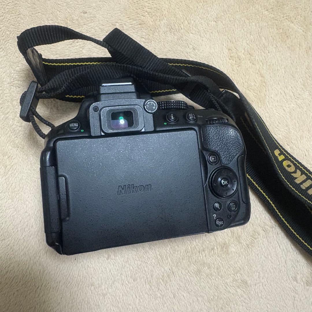 Nikon D5300 デジタル一眼レフカメラ 本体