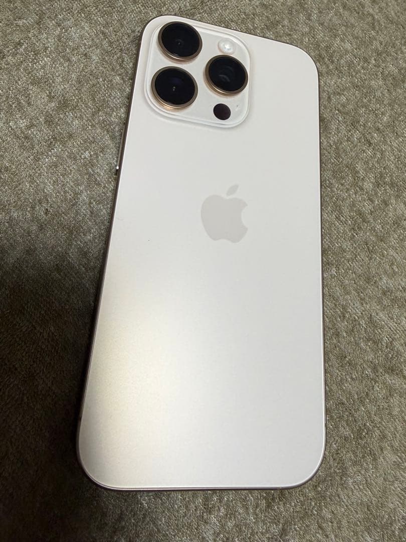 iPhone 16pro 128GB デザートチタニウム SIMフリー　美品