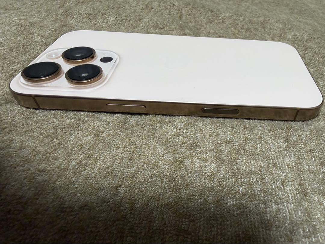 iPhone 16pro 128GB デザートチタニウム SIMフリー　美品