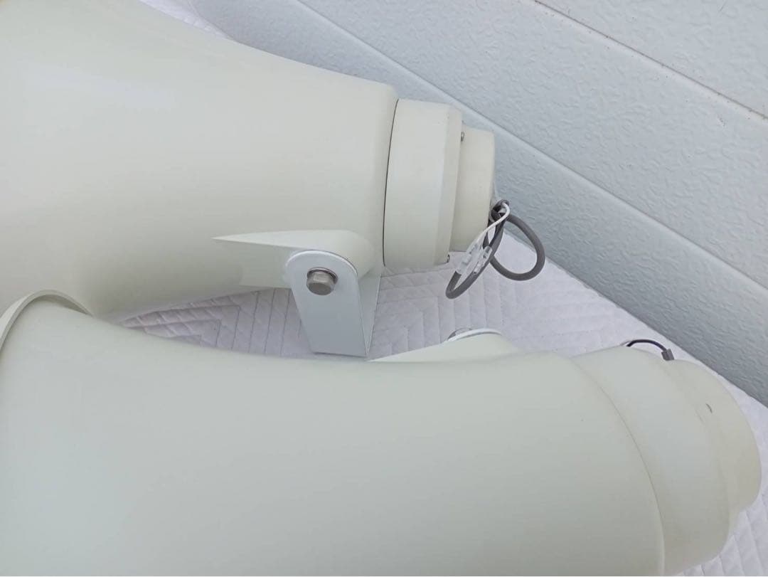 UNI-PEX　50W選挙スピーカー2本で　TOAアンプ12V　40W１台