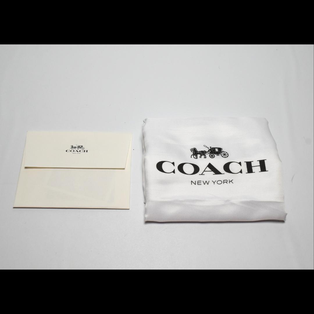 【新品未使用】COACH　コーチ　リュック バックパック　レディース　蜂柄