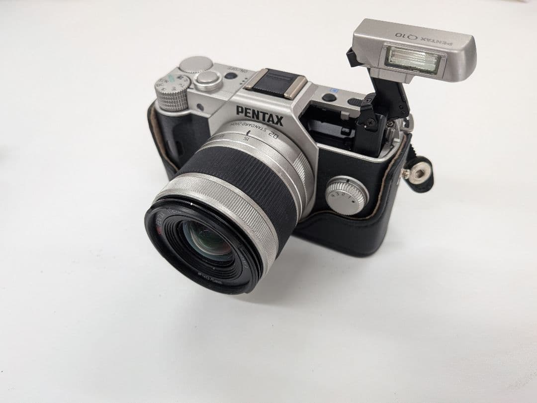 PENTAX Q10 ミラーレス一眼カメラ + 付属品★動作良好