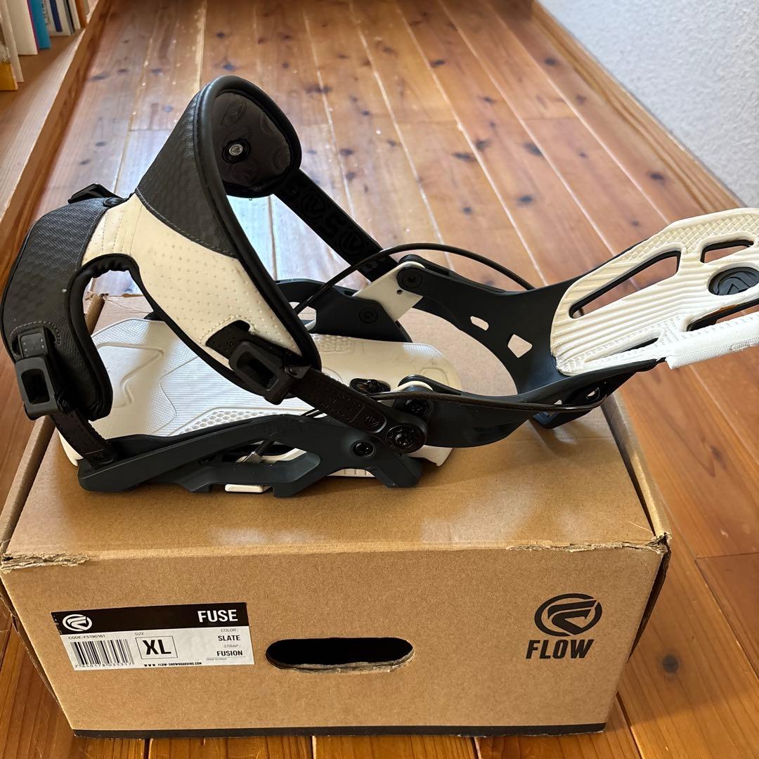 18-19スノーボード ビンディングFLOW FUSE XL