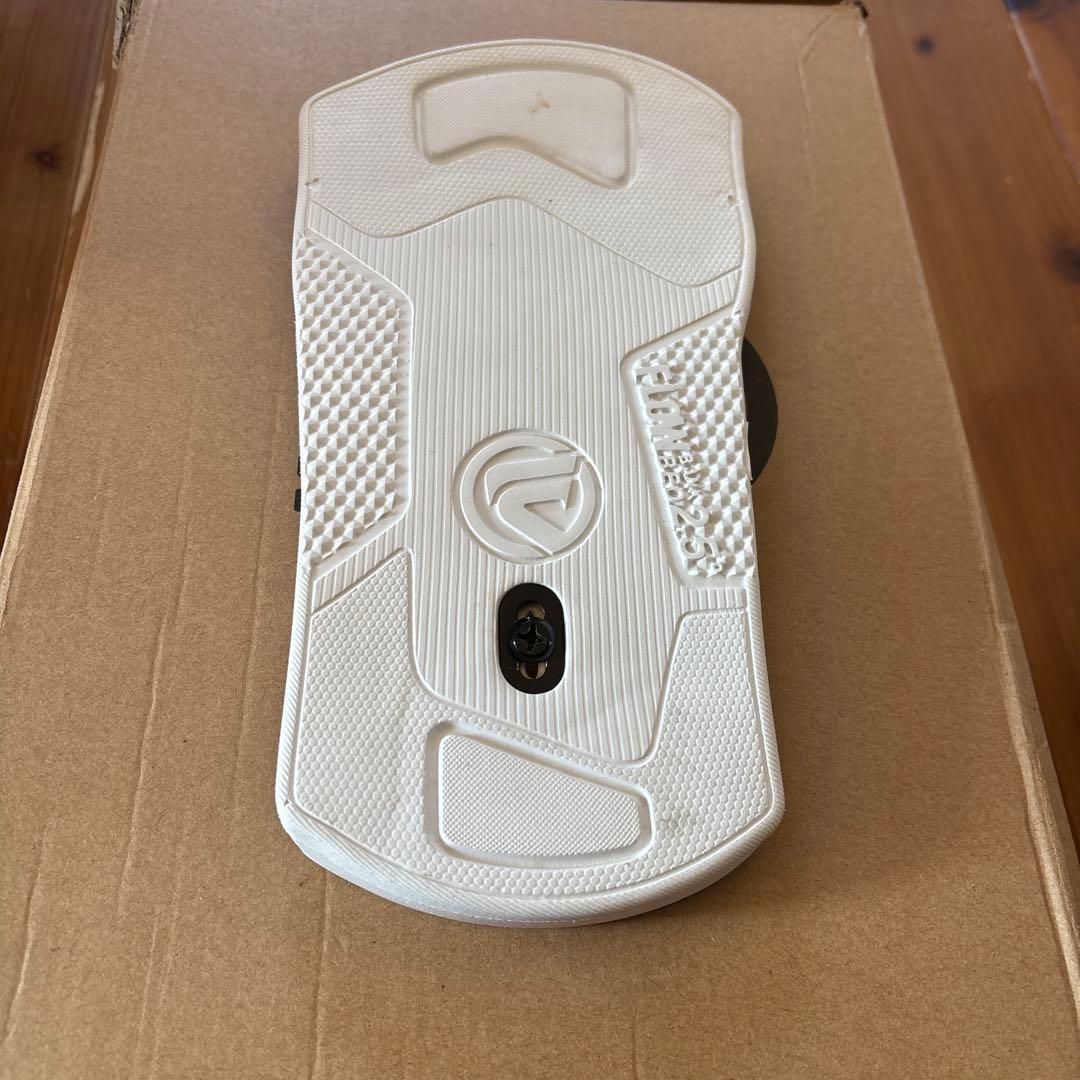 18-19スノーボード ビンディングFLOW FUSE XL