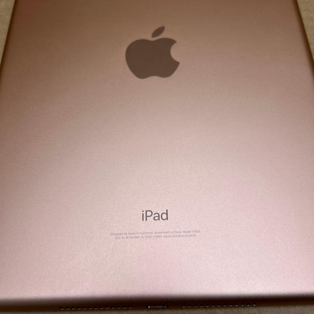 Apple iPad 第6世代　WIFI 32GB ゴールド