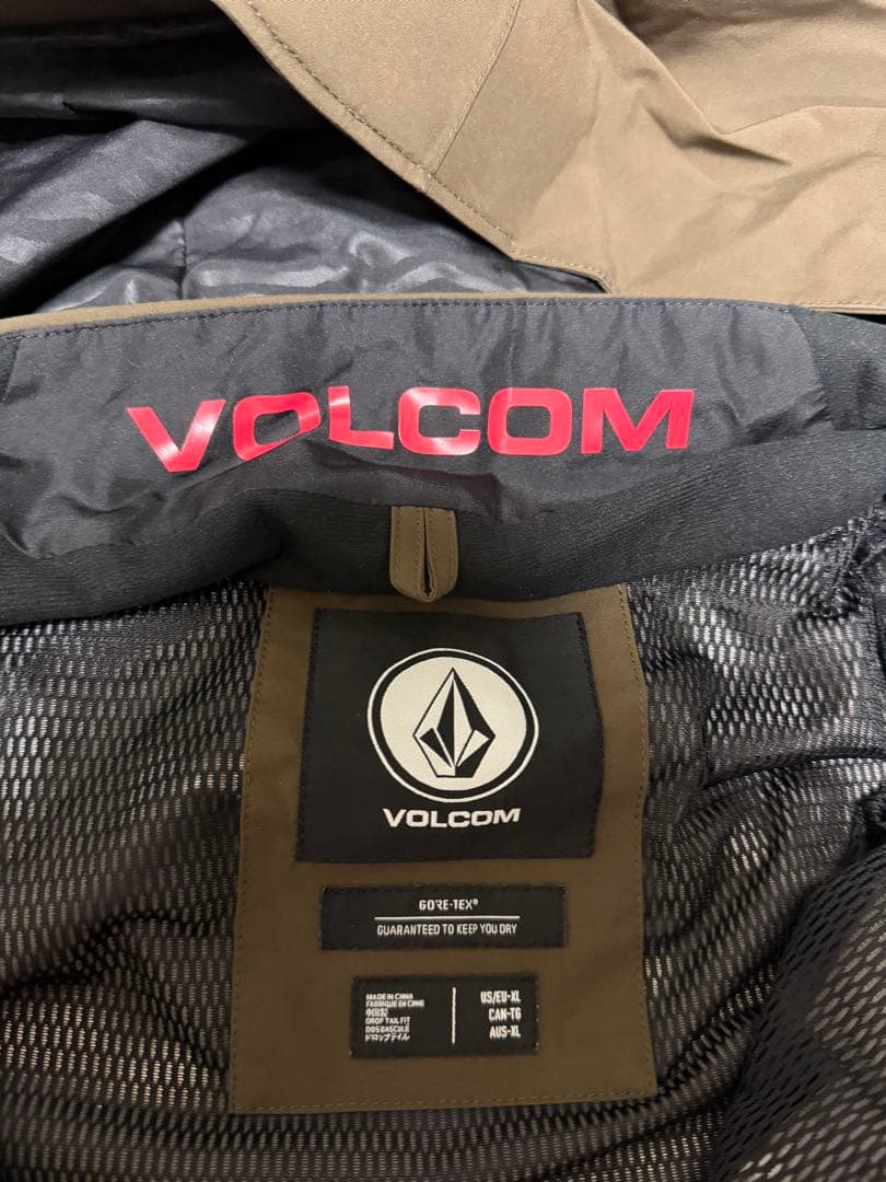【値下げ】VOLCOM メンズXL GORE-TEX 上下セット