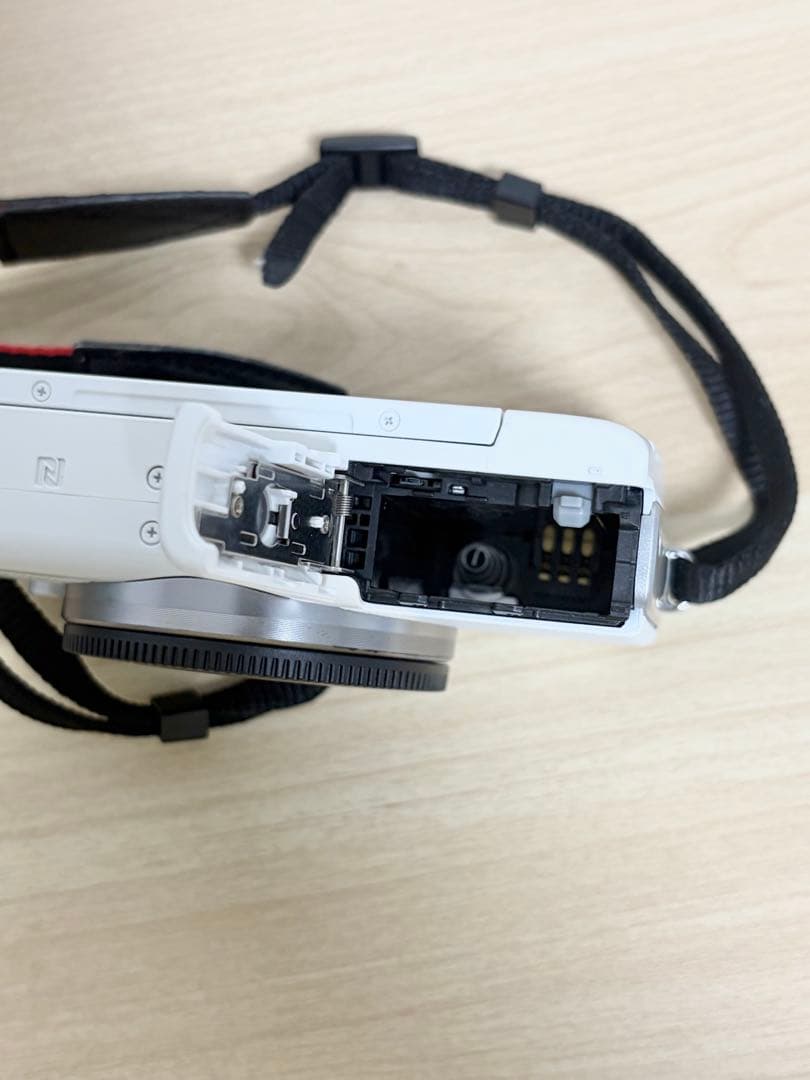 Canon EOS M100 ミラーレス一眼 カメラ レンズ2本セット