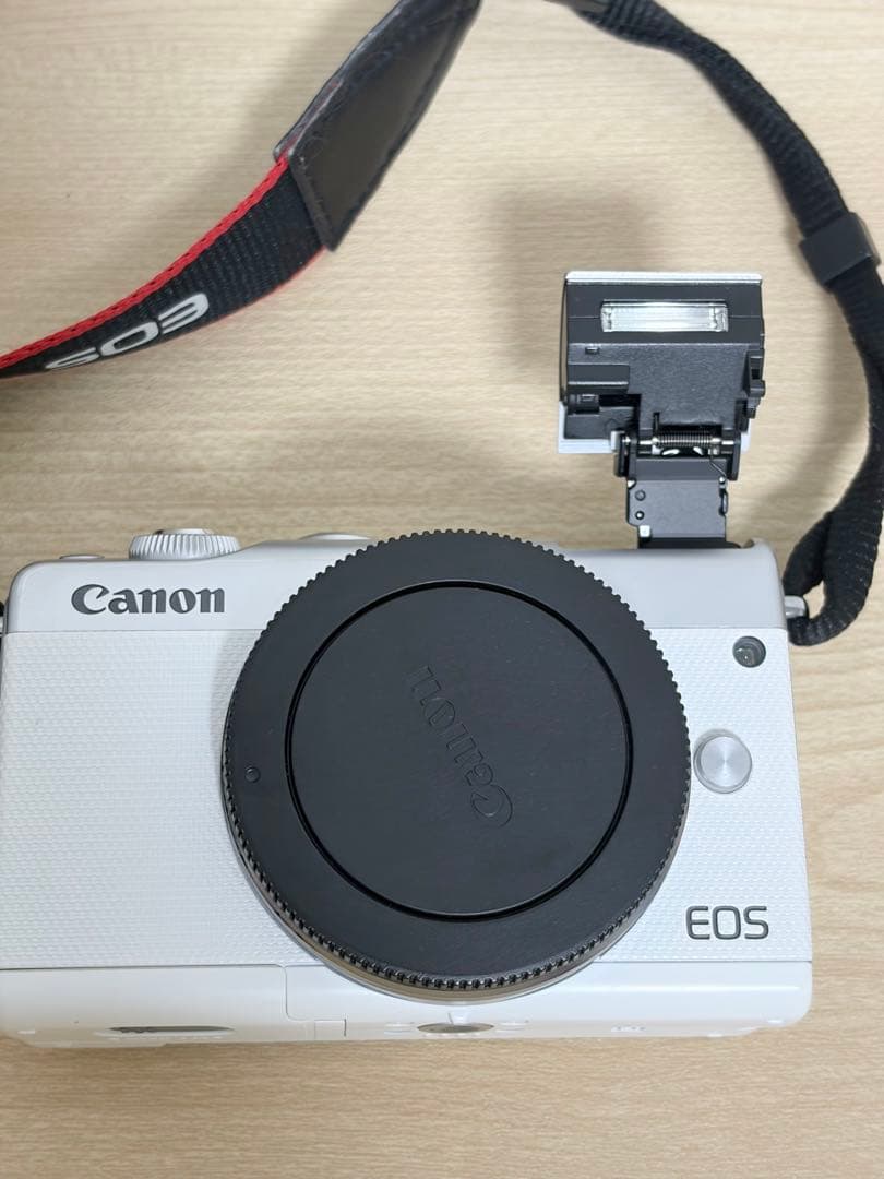 Canon EOS M100 ミラーレス一眼 カメラ レンズ2本セット