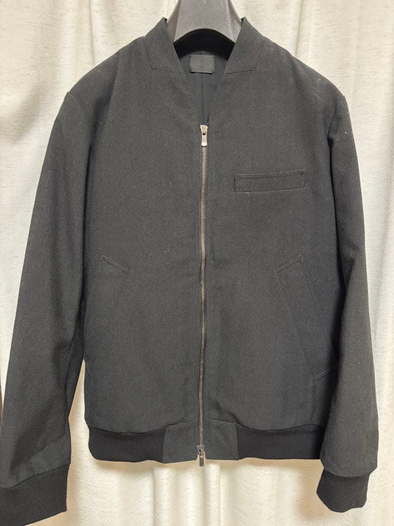 山内　平織り超高密度アルパカバフ・リブ付きノーカラージャケット　black