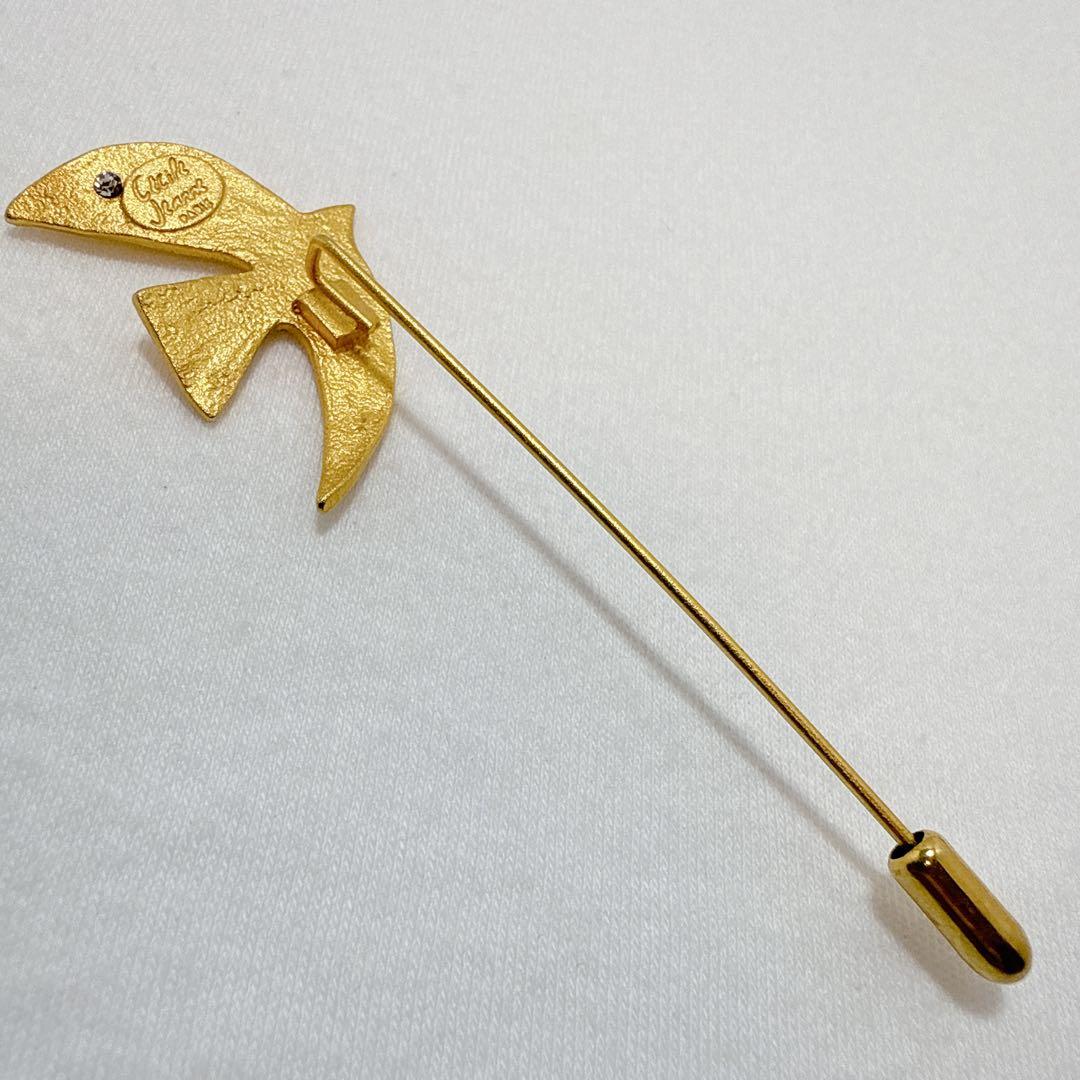 Cécile et Jeanne セシルジャンヌ ゴールドカラー ピンブローチ