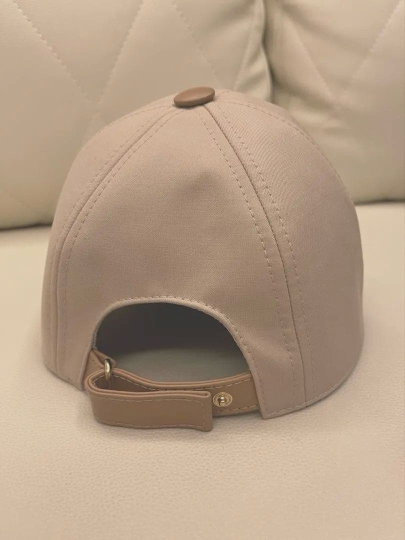 Max Mara Mロゴ ベージュベースボールキャップ