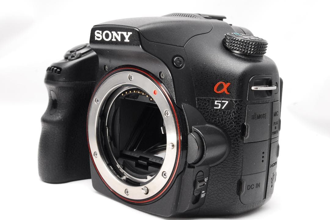 ♥ SONY α57 ♥純正ダブルレンズ 一眼レフ 元箱付き♥初心者おすすめ♥