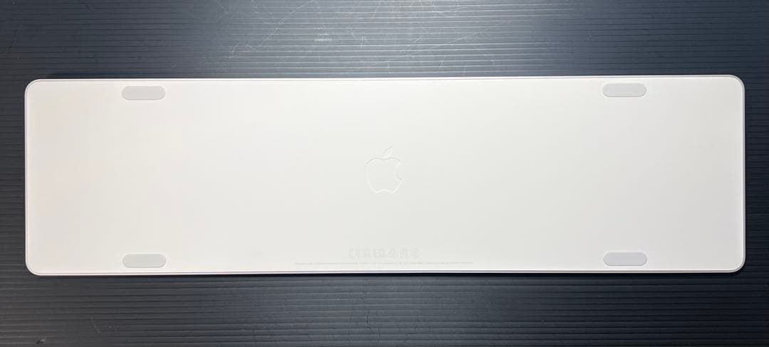 Apple  Magic Keyboard（2025年モデル・最新）