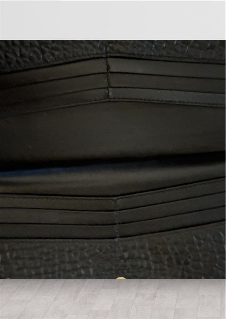 【BURBERRY】美品バーバリー レザー長財布 未使用級　黒L字ファスナー