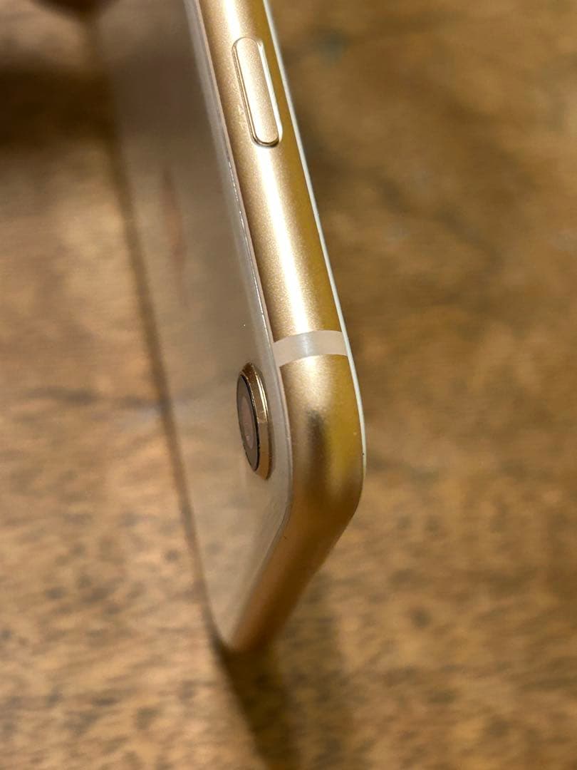 送料込傷少！Apple iPhone 8 ゴールド MQ862J/A 256GB