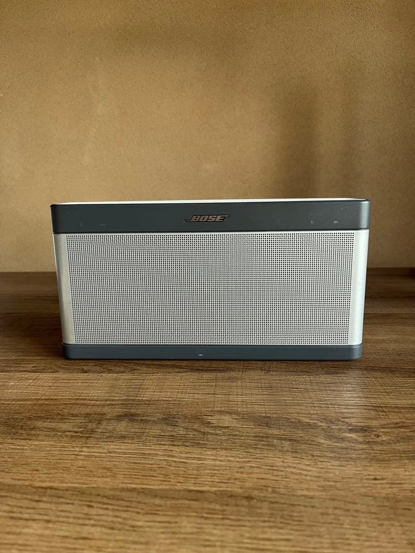 Bose SoundLink スピーカー シルバー・グレー
