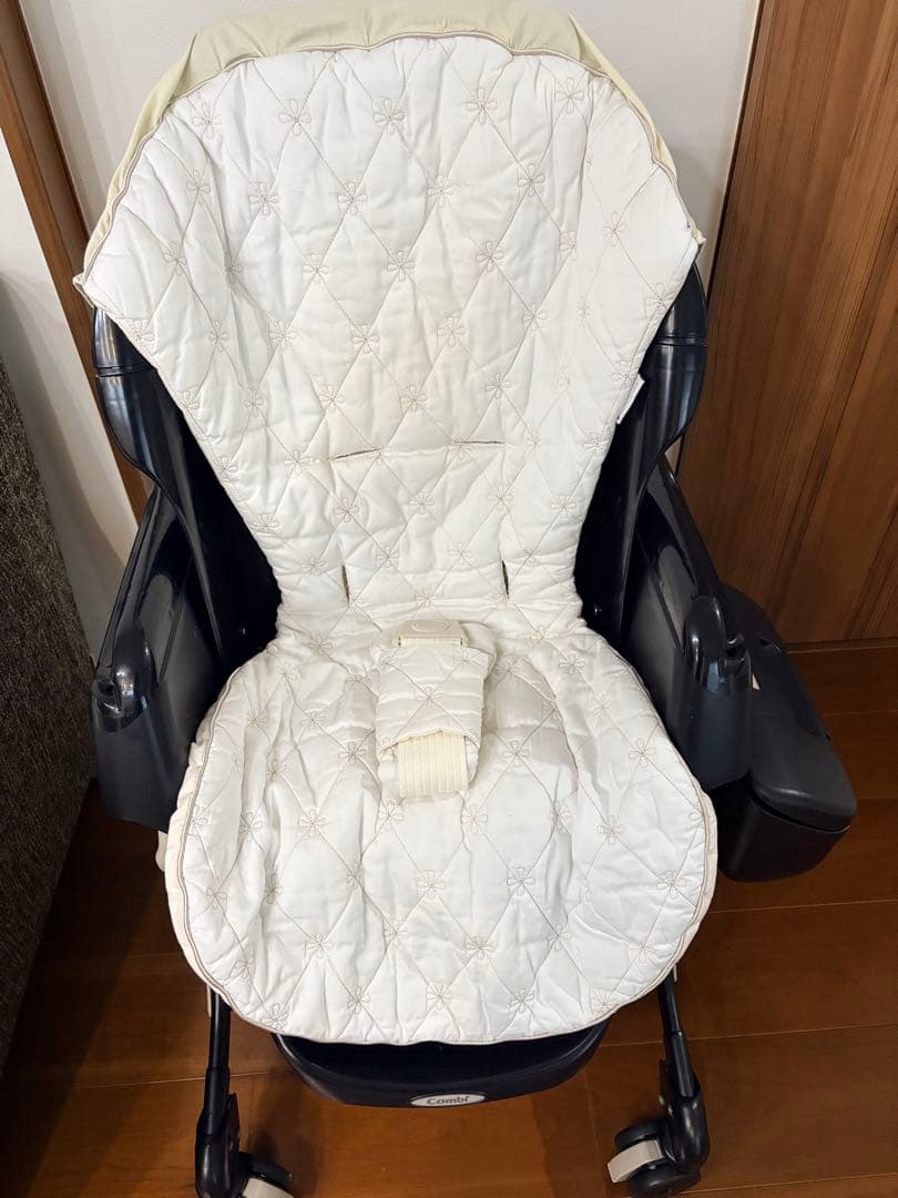 コンビ　電動ハイローチェア　　フェアレット ラグジュア