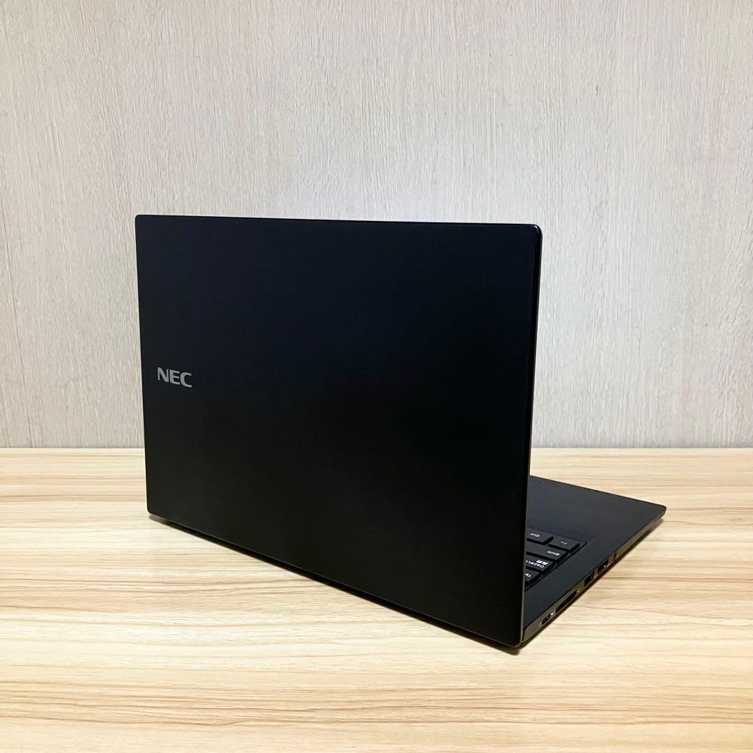 第10世代！NEC LAVIE Direct Corei5 Windows11