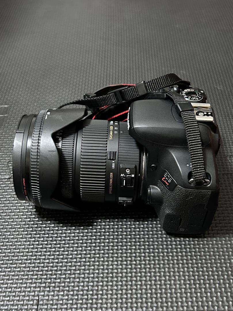 Canon EOS Kiss X9i 予備バッテリー ケース sigmaレンズ